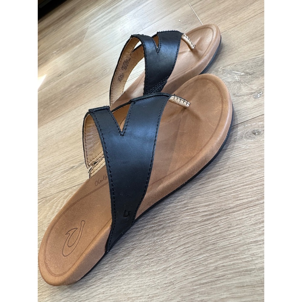 OluKai Lala Black Leather Thong Sandals Womens 8 Flip Flops 20321-4034 - Picture 5 of 7